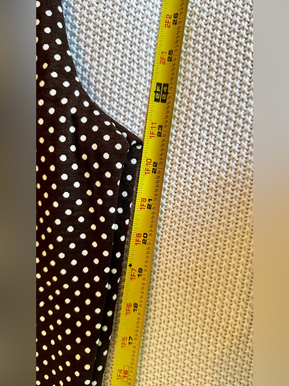 CHICOS Fabulously Slimming Stretch Chocolate Brown White Polka Dot Cropped Pants - Picture 15 of 16